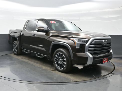 Used 2023 Toyota Tundra Limited AWD/4WD image 8
