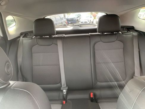 Used 2025 Chevrolet Trax LT w/ LT Convenience Package image 23