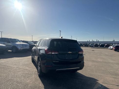 Used 2023 Chevrolet Equinox LT FWD image 15