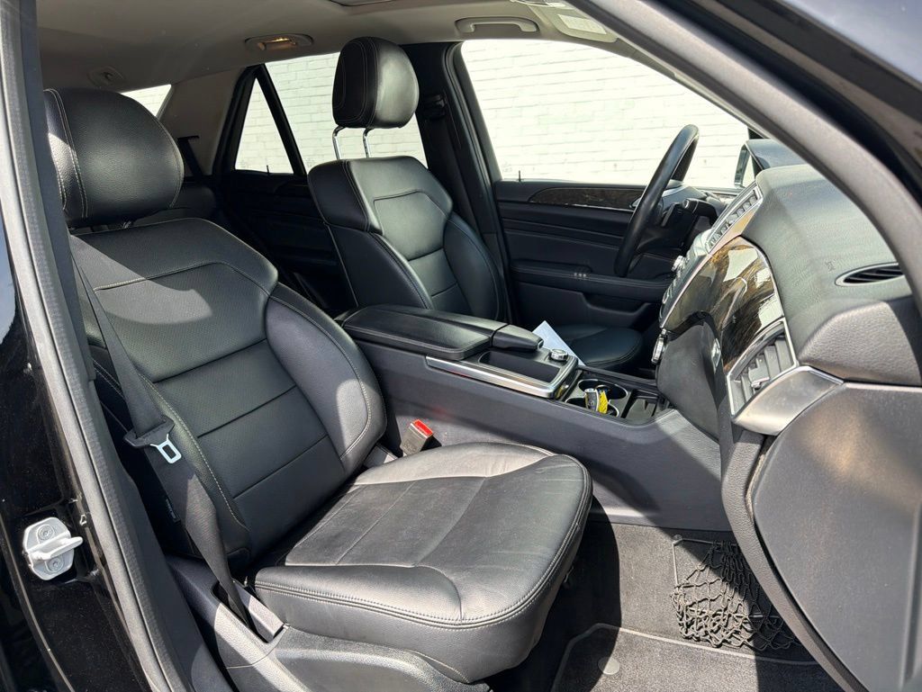 Used 2013 Mercedes-Benz ML 350 BlueTEC 4MATIC image 12