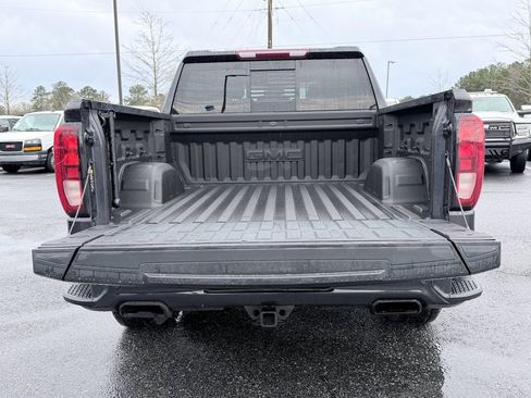 Used 2022 GMC Sierra 1500 Elevation w/ Elevation Premium Package image 9