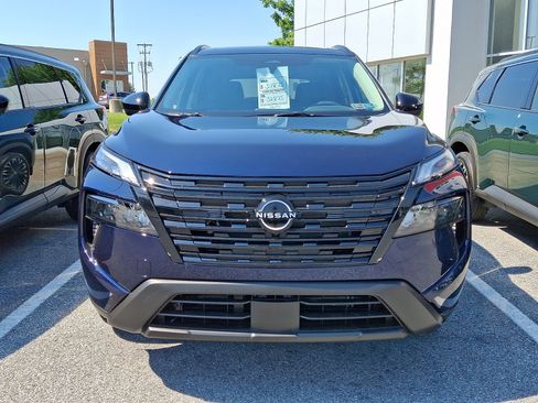 New 2026 Nissan Rogue SV AWD/4WD image 2