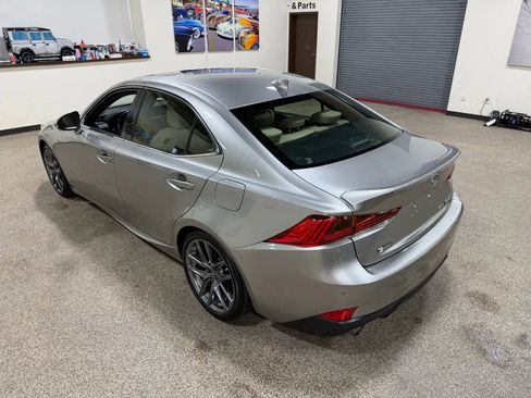 Used 2020 Lexus IS 300 F Sport image 19