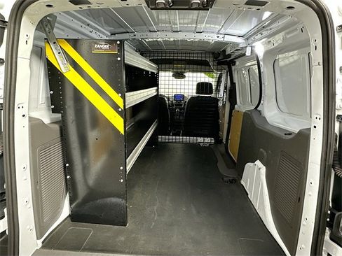 Used 2022 Ford Transit Connect XL image 4