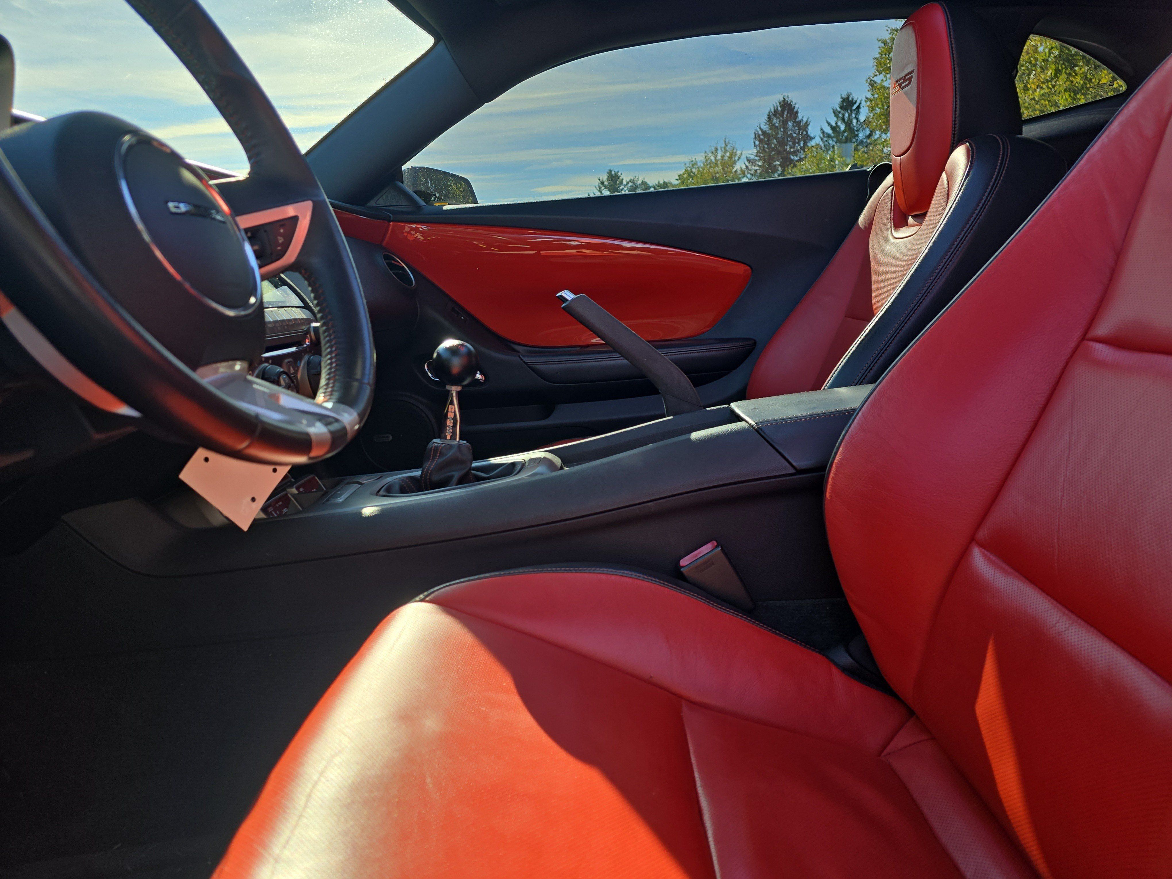 Used 2010 Chevrolet Camaro SS w/ RS Package RWD image 22