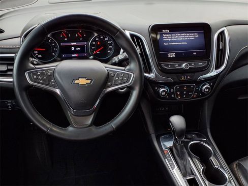 Used 2023 Chevrolet Equinox Premier image 13