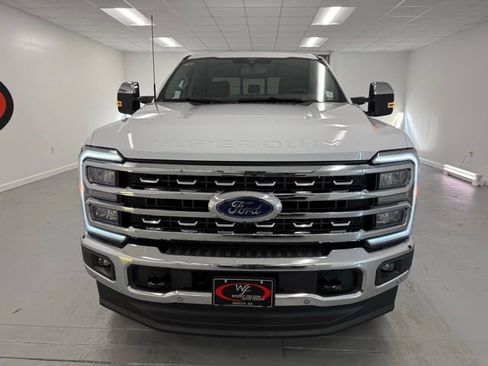 New 2026 Ford F250 Lariat w/ Lariat Premium Package image 2