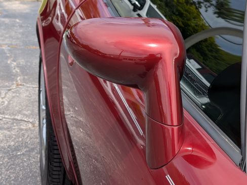 Used 2009 Saturn Sky Red Line RWD image 11