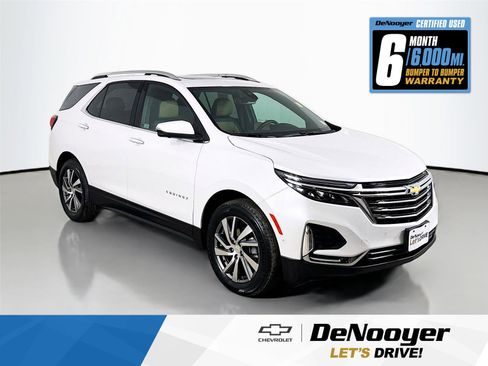 Used 2024 Chevrolet Equinox Premier AWD/4WD image 1