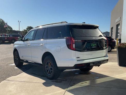 New 2025 Ford Expedition Tremor image 4