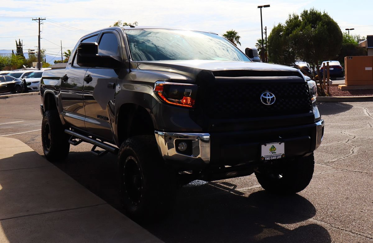Used 2017 Toyota Tundra SR5 w/ TRD Off Road Package RWD image 16