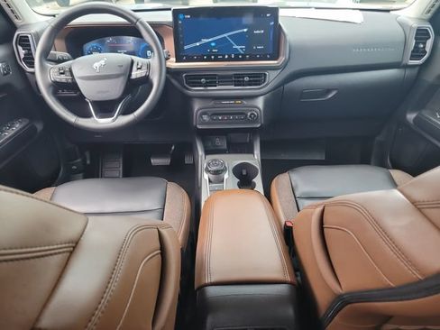 Used 2025 Ford Bronco Sport Outer Banks w/ Outer Banks Tech Package+ AWD/4WD image 14