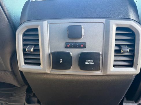 Used 2018 Ford F150 Raptor w/ Equipment Group 802A Luxury image 20