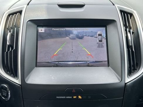 Used 2019 Ford Edge SEL w/ Equipment Group 201A FWD image 7