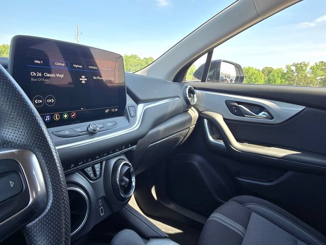 Used 2024 Chevrolet Blazer LT w/ Convenience Package FWD image 25