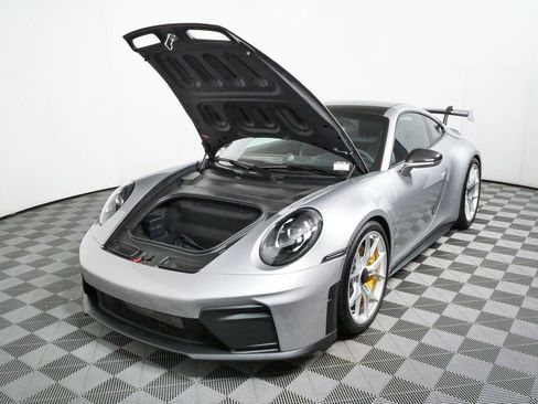 Used 2026 Porsche 911 GT3 RWD image 27