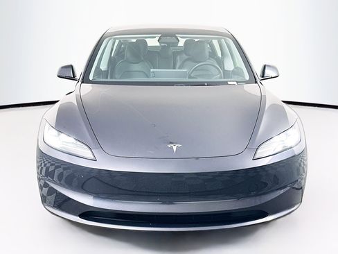 Used 2024 Tesla Model 3 RWD image 2