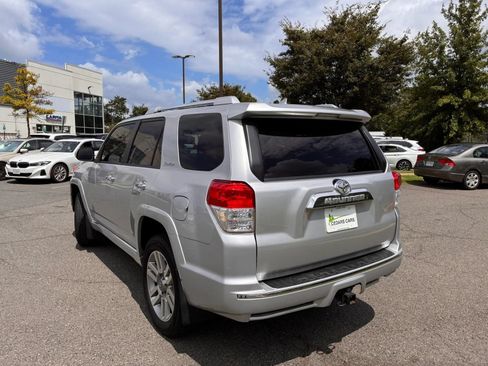 Used 2011 Toyota 4Runner Limited AWD/4WD image 5