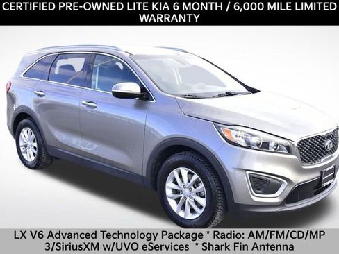 Certified 2018 Kia Sorento LX w/ LX V6 Convenience Package image 6
