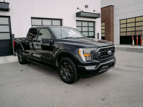 Used 2022 Ford F150 XLT w/ Equipment Group 302A High image 4