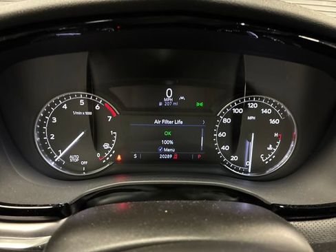 Certified 2024 Cadillac XT5 Luxury FWD image 15