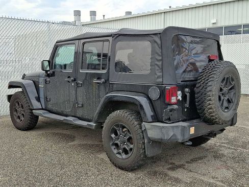 Used 2017 Jeep Wrangler Freedom Edition image 4