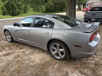 Used 2013 Dodge Charger SE RWD video 2