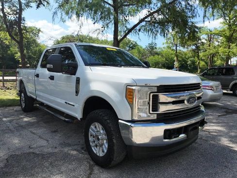 Used 2017 Ford F250 XL w/ STX Appearance Package AWD/4WD image 27