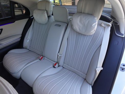 Used 2023 Mercedes-Benz S 580 4MATIC Sedan image 16