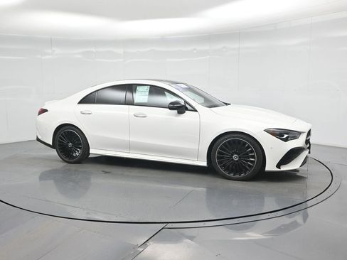 Used 2024 Mercedes-Benz CLA 250 image 25