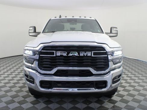 Used 2025 RAM 2500 Big Horn image 25