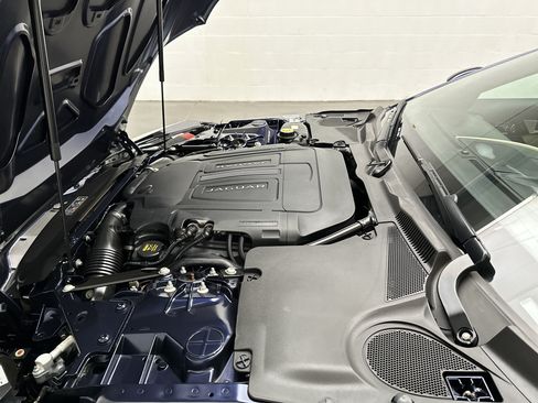 Used 2016 Jaguar F-TYPE Convertible RWD image 38