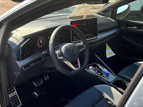 New 2025 Volkswagen GTI SE image 9