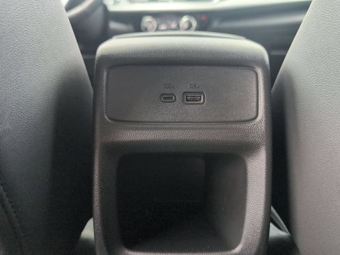 Used 2025 Chevrolet Trax LT w/ Driver Confidence Package FWD image 24