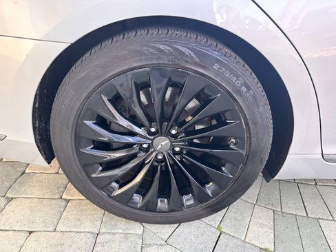 Used 2017 Genesis G90 5.0 Ultimate AWD/4WD image 35