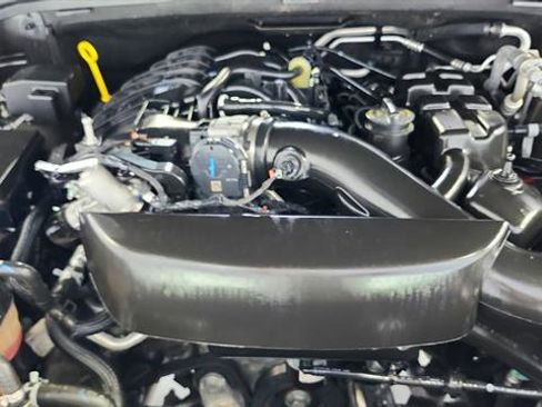 Used 2024 Dodge Durango GT RWD image 39
