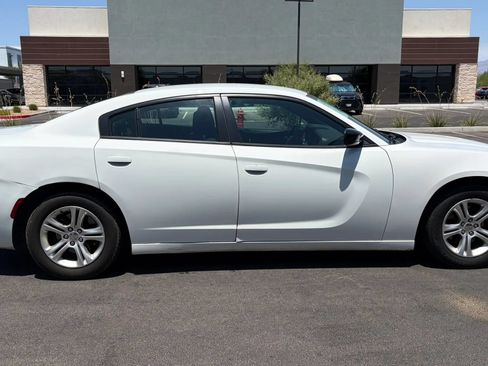 Used 2021 Dodge Charger SXT RWD image 6