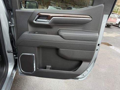 New 2026 GMC Sierra 1500 SLE w/ Max Trailering Package AWD/4WD image 20