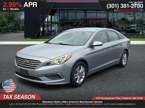 Used 2016 Hyundai Sonata SE image 2