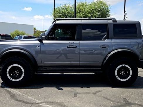 Used 2023 Ford Bronco Outer Banks w/ Sasquatch Package AWD/4WD image 5