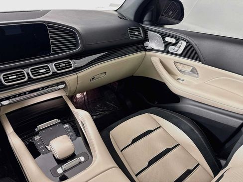 Used 2024 Mercedes-Benz GLE 53 AMG 4MATIC Coupe image 25