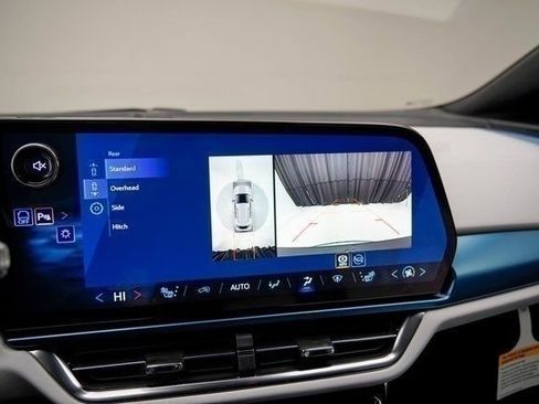 New 2026 Chevrolet Equinox EV LT FWD image 29
