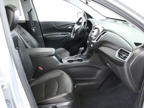 Used 2021 Chevrolet Equinox LT AWD/4WD image 29