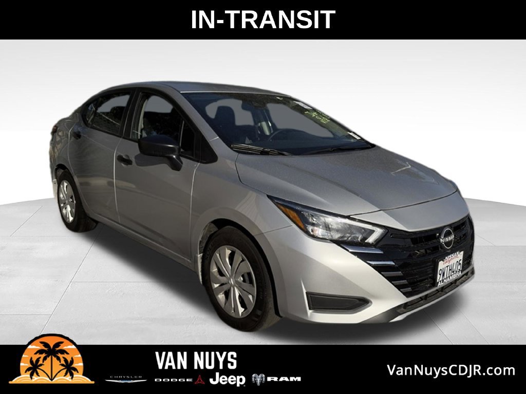 Used 2025 Nissan Versa S w/ Trunk Package FWD image 1