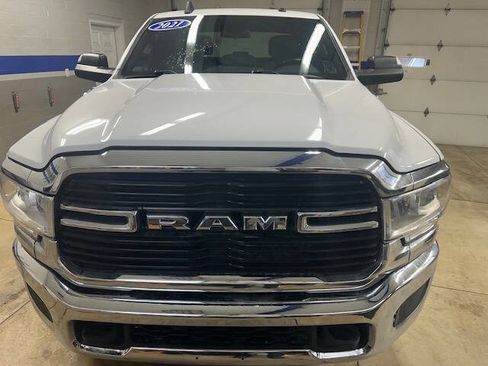 Used 2021 RAM 2500 Big Horn AWD/4WD image 2