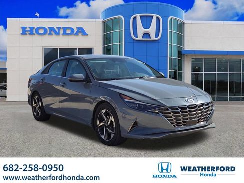 Used 2022 Hyundai Elantra Limited FWD image 1