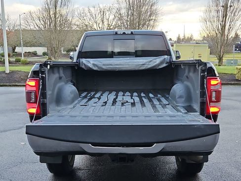 Used 2020 RAM 3500 Laramie image 36