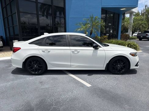 Used 2024 Honda Civic Sport image 9