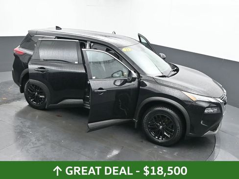 Used 2023 Nissan Rogue S image 56