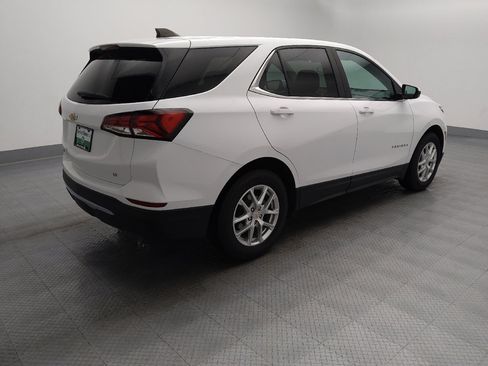 Used 2022 Chevrolet Equinox LT FWD image 10